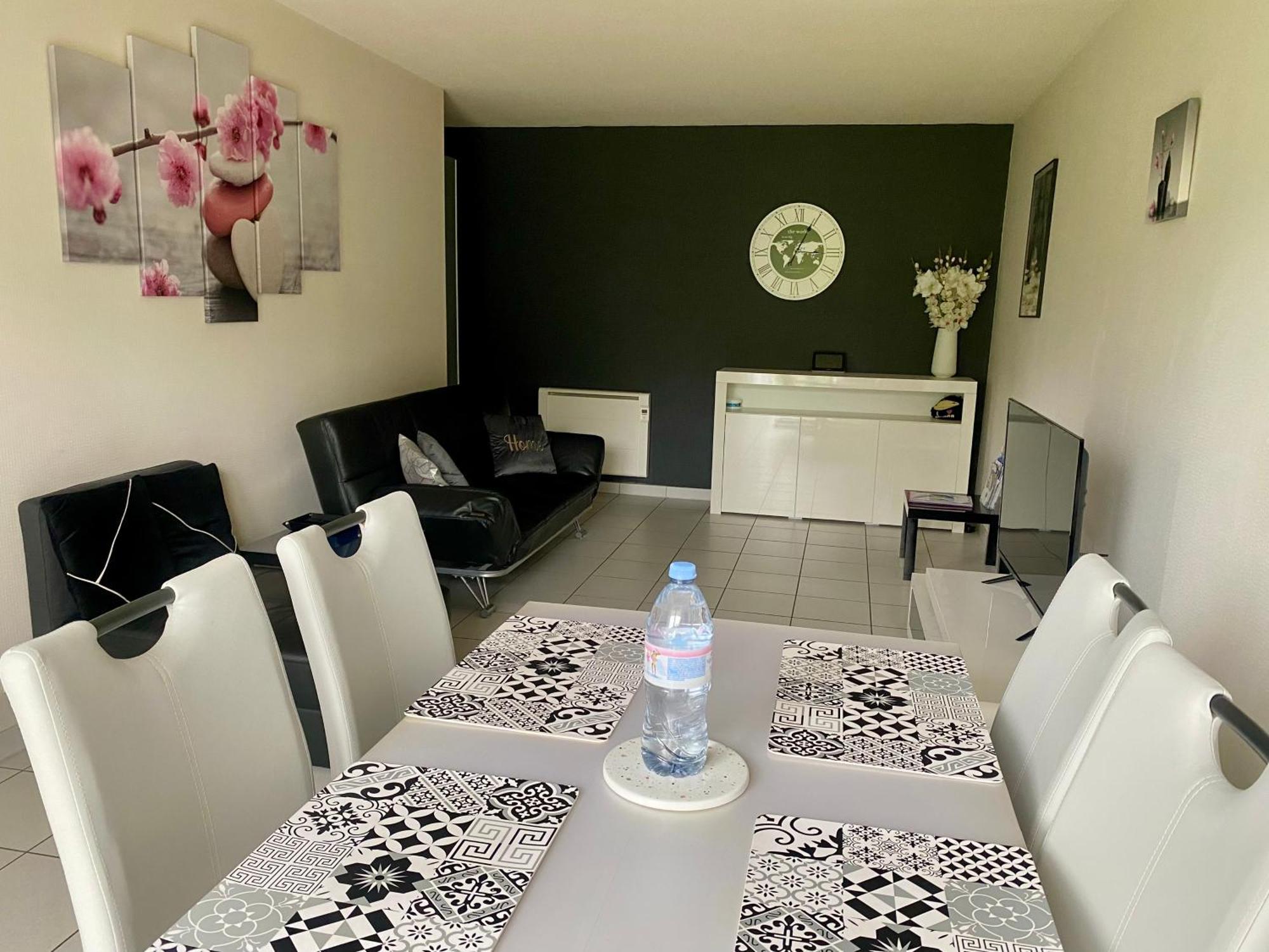 קמפר Appartement Au Calme Nature Et Centre Ville מראה חיצוני תמונה